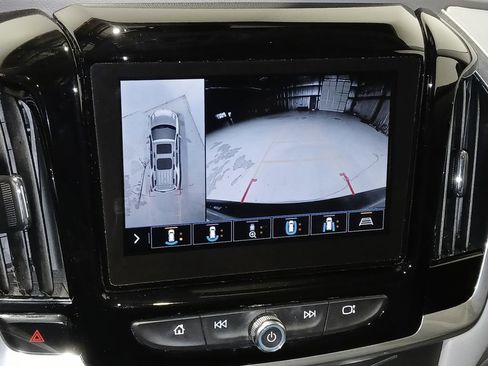 Used 2020 Chevrolet Traverse LT w/ LT Premium Package AWD/4WD image 30