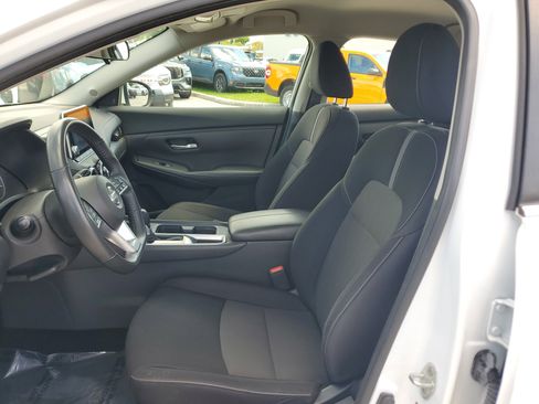 Used 2021 Nissan Sentra SV image 17