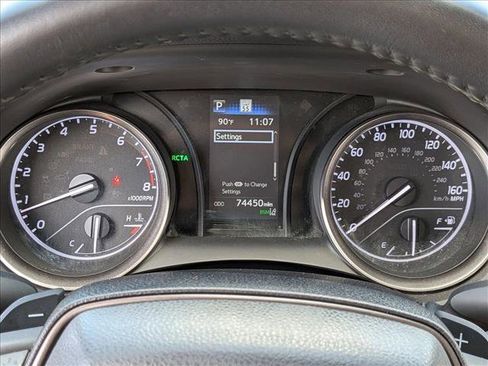 Certified 2022 Toyota Camry SE w/ Convenience Package FWD image 11