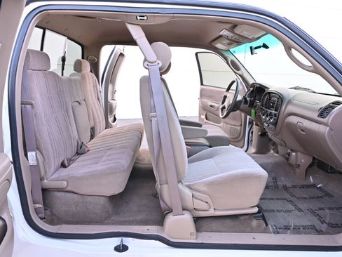 Used 2001 Toyota Tundra SR5 AWD/4WD image 14