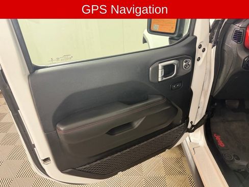 Used 2019 Jeep Wrangler Unlimited Rubicon AWD/4WD image 13