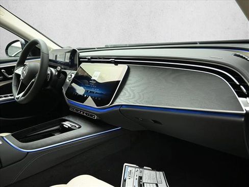 Certified 2026 Mercedes-Benz E 350 4MATIC Sedan image 26