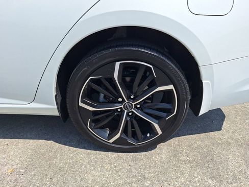 Used 2023 Nissan Altima 2.5 SR w/ SR Premium Package image 26