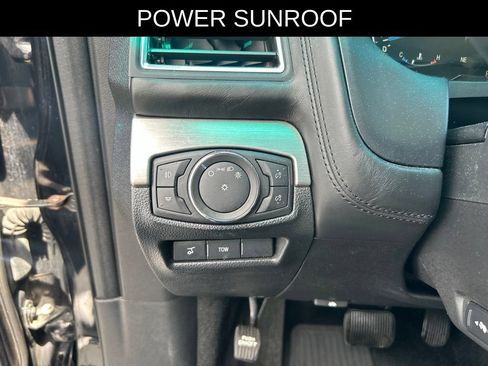 Used 2016 Ford Explorer Platinum AWD/4WD image 13