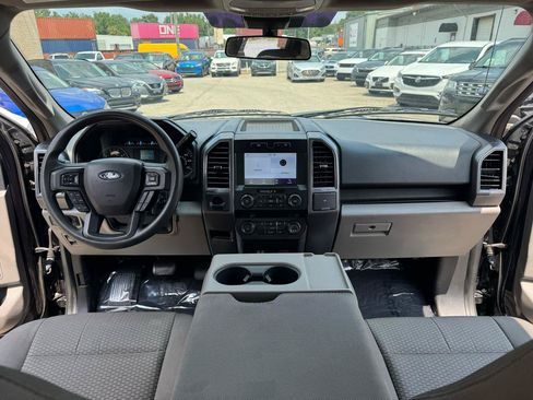 Used 2020 Ford F150 XLT RWD image 24