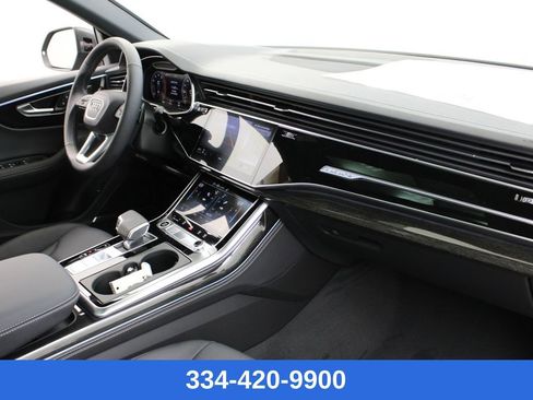 New 2026 Audi Q8 Premium Plus image 25