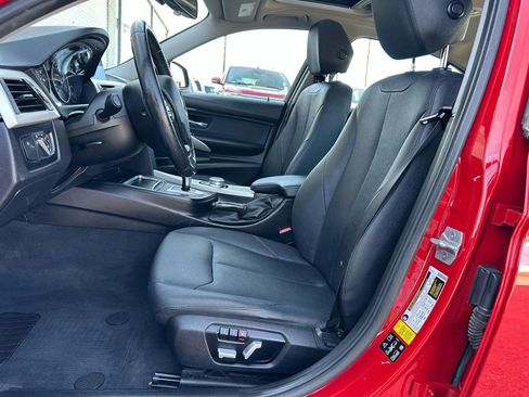 Used 2018 BMW 320i xDrive Sedan image 14