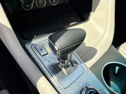 Used 2023 Genesis G70 2.0T w/ Sport Prestige Package AWD/4WD image 15