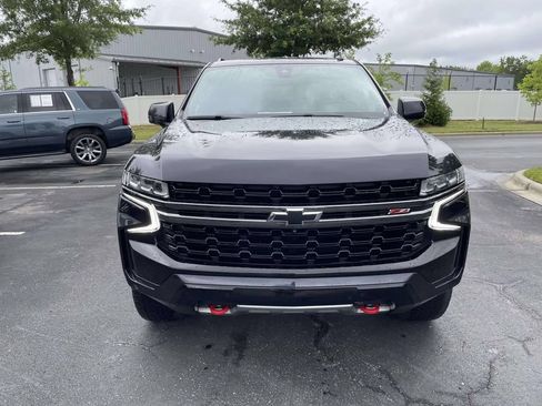 Certified 2022 Chevrolet Tahoe Z71 w/ Luxury Package AWD/4WD image 2