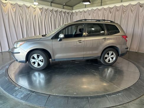 Used 2016 Subaru Forester 2.5i Premium AWD/4WD image 8