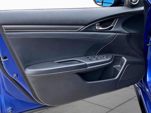 Used 2019 Honda Civic Sport Touring image 21