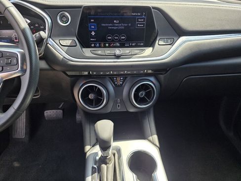 Used 2021 Chevrolet Blazer LT w/ LPO, Black Accent Package FWD image 18