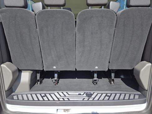 Used 2025 Ford Transit 350 XLT image 30