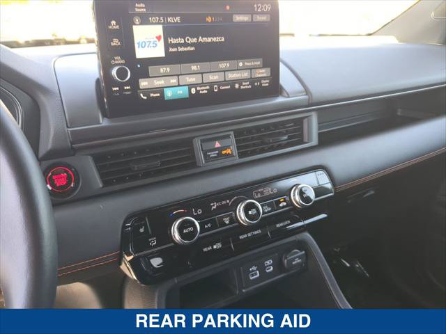 Used 2025 Honda Pilot TrailSport image 17