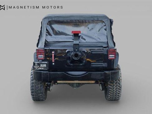 Used 2017 Jeep Wrangler Unlimited Sport w/ Quick Order Package 23S AWD/4WD image 8