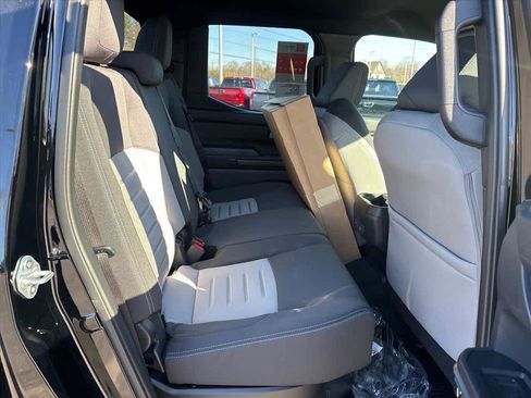 New 2026 Toyota Tacoma TRD Off-Road image 7