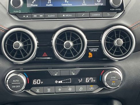 New 2025 Nissan Sentra SR image 4