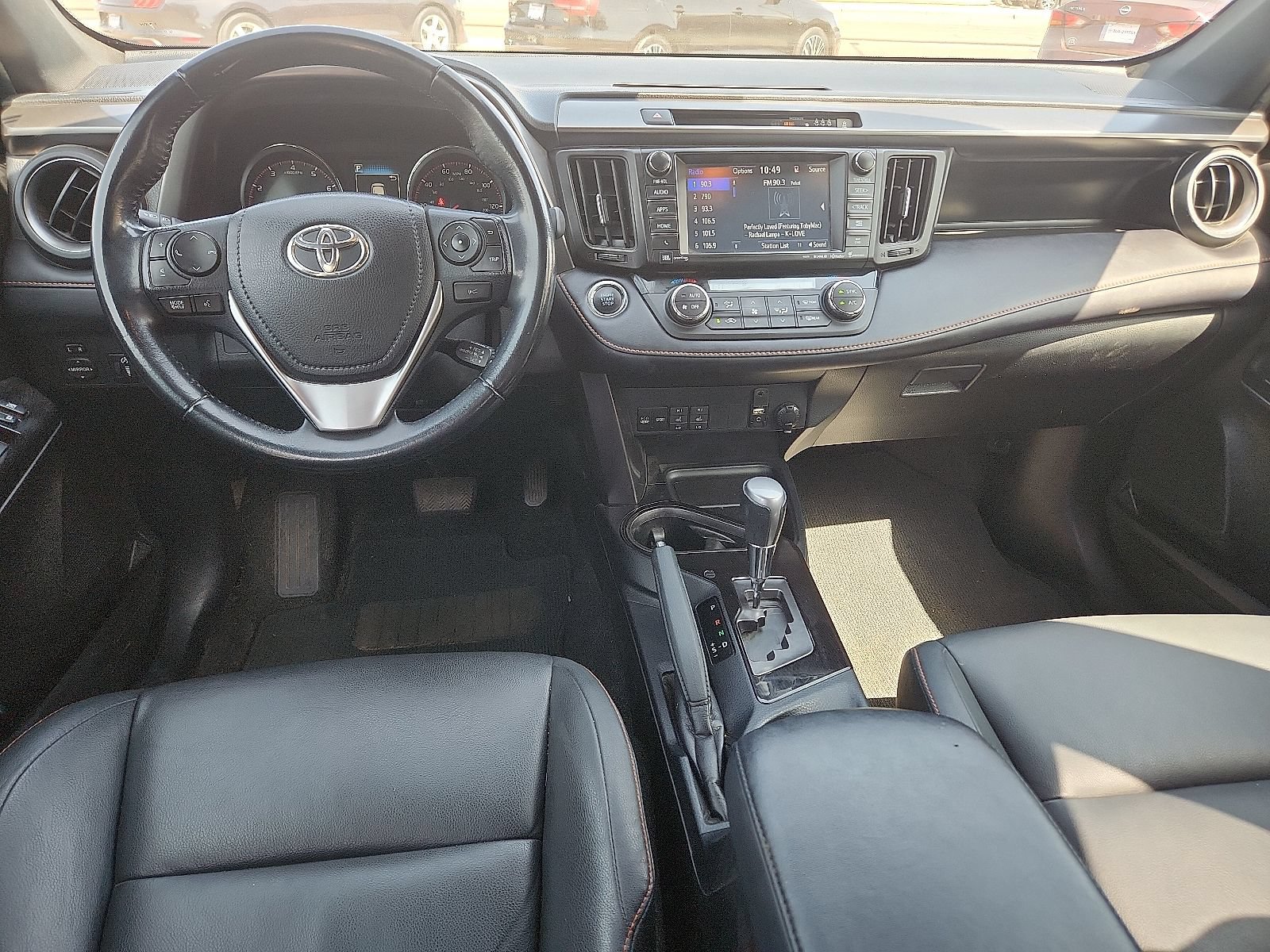 Used 2017 Toyota RAV4 SE w/ Power Extra Value Package FWD image 10
