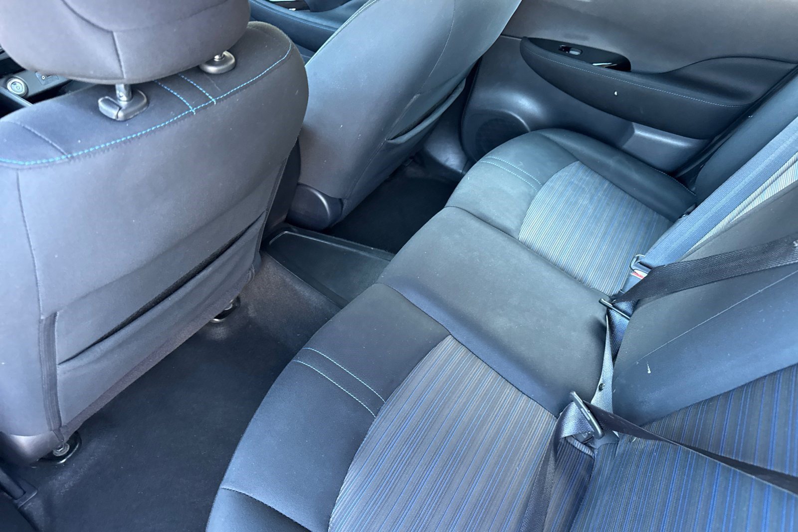 Used 2018 Nissan Leaf SV w/ SV Technology Package FWD image 26