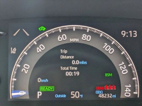 Used 2020 Toyota RAV4 Limited image 11