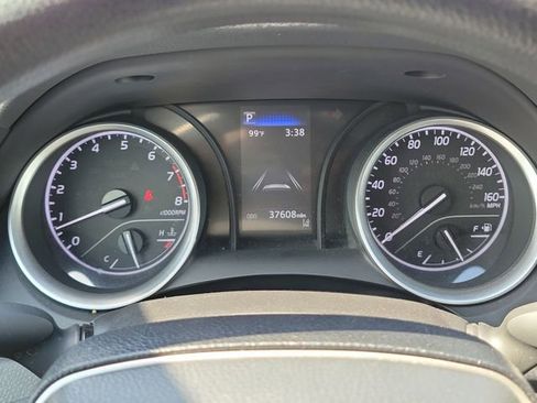 Used 2022 Toyota Camry LE FWD image 23