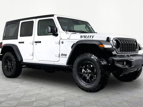 Used 2025 Jeep Wrangler Unlimited Sport S 4xe AWD/4WD image 3