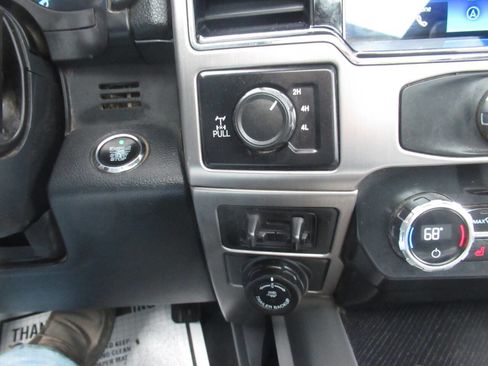 Used 2022 Ford F350 Platinum image 35