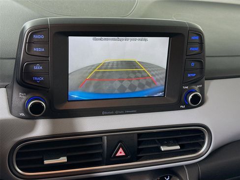 Used 2020 Hyundai Kona SEL image 7