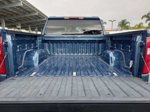 Used 2024 Chevrolet Silverado 1500 Custom Trail Boss AWD/4WD image 27
