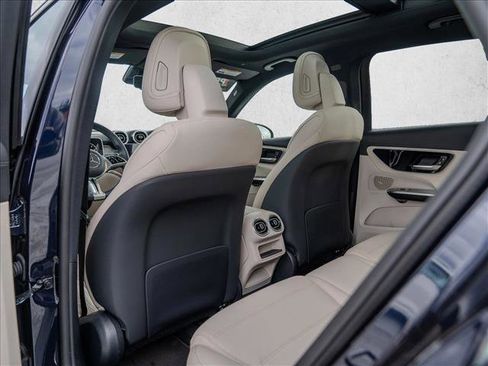 Certified 2024 Mercedes-Benz GLC 300 4MATIC image 18