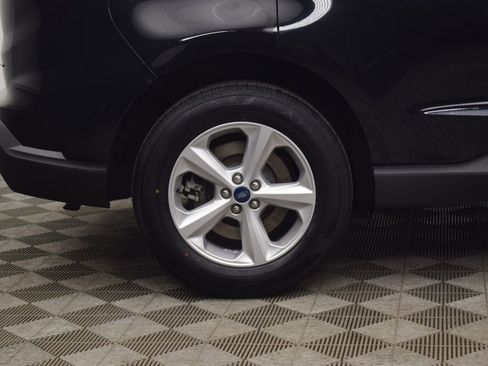 Used 2022 Ford Edge SE image 28