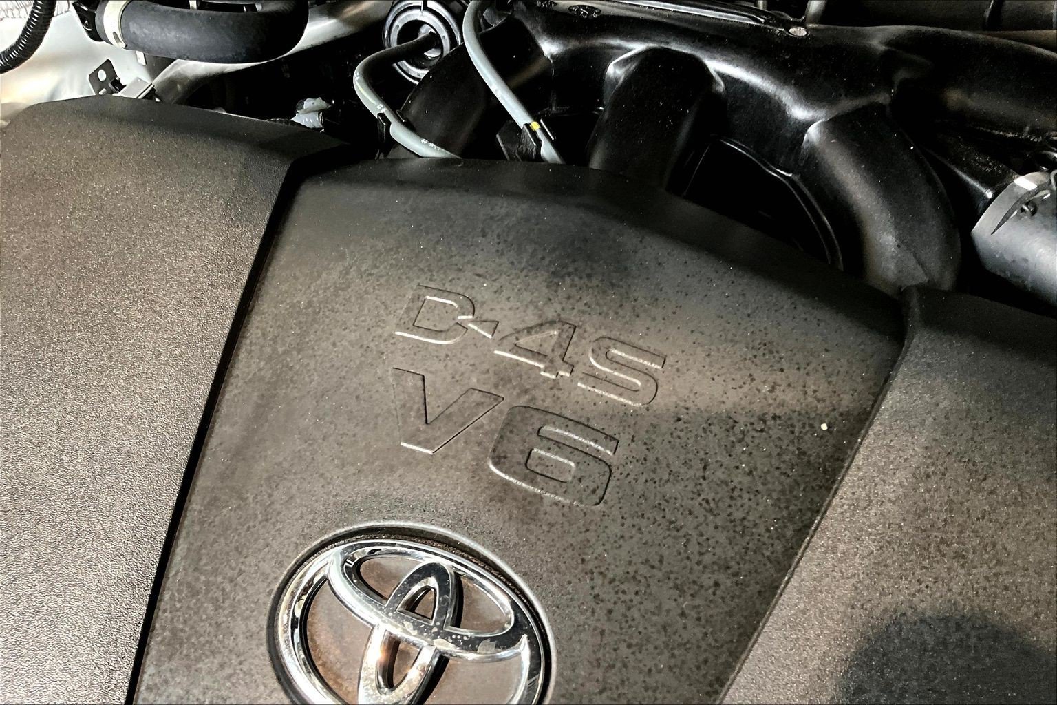 Used 2022 Toyota Highlander Limited FWD image 33