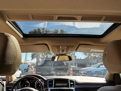Used 2014 Mercedes-Benz ML 350 BlueTEC 4MATIC image 11
