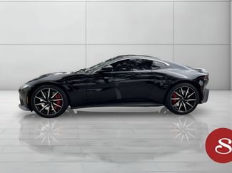 Used 2019 Aston Martin V8 Vantage Coupe video 3