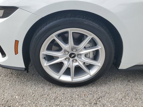 Certified 2025 Ford Mustang GT Premium image 5