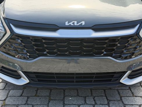 Used 2023 Kia Sportage EX FWD image 11