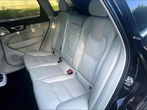 Used 2018 Volvo XC60 T6 Inscription w/ Convenience Package AWD/4WD image 35