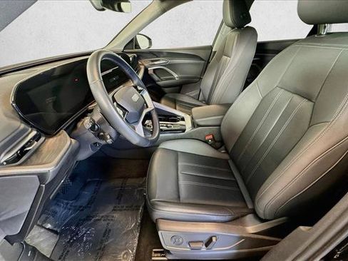 Used 2025 Audi Q5 Premium w/ 19" Wheel Package AWD/4WD image 18