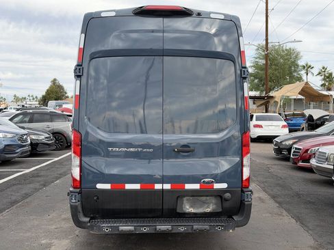 Used 2019 Ford Transit 250 148 High Roof Extended image 7