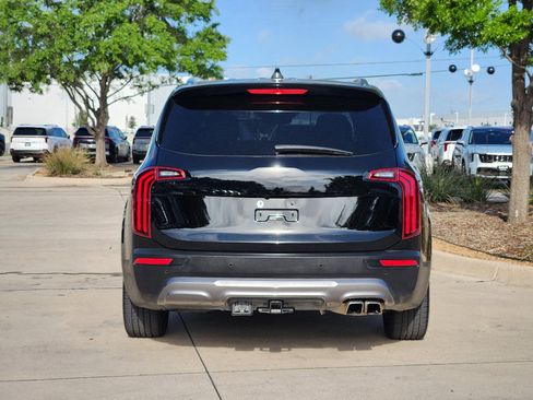 Used 2022 Kia Telluride SX w/ SX Prestige Package image 13