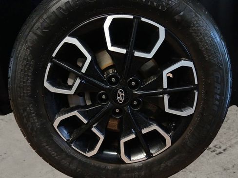 Used 2023 Hyundai Santa Cruz SEL Premium image 14