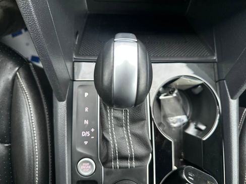 Used 2022 Volkswagen Atlas SE image 12