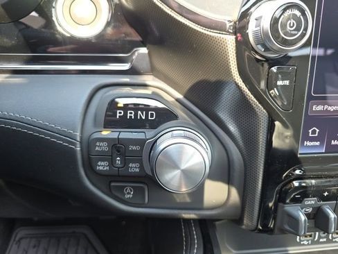New 2026 RAM 1500 Limited w/ Trailer Tow Group AWD/4WD image 22