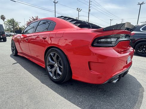 Used 2019 Dodge Charger R/T RWD image 4