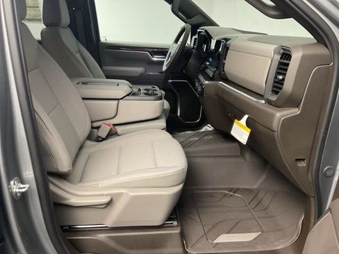 New 2026 Chevrolet Silverado 1500 RST w/ LPO, Dark Essentials Package image 24