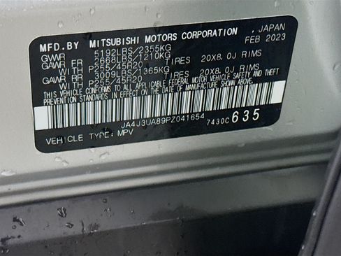 Used 2023 Mitsubishi Outlander SE FWD image 40