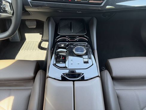 Used 2026 BMW 530i RWD image 28