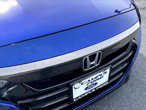 Used 2018 Honda Accord Sport image 27