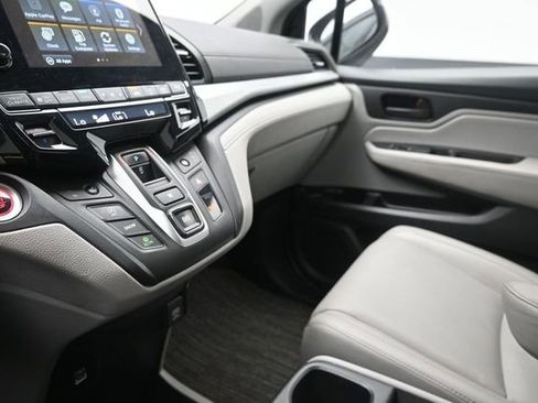 Used 2022 Honda Odyssey EX-L image 32