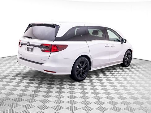 Used 2024 Honda Odyssey Sport image 7